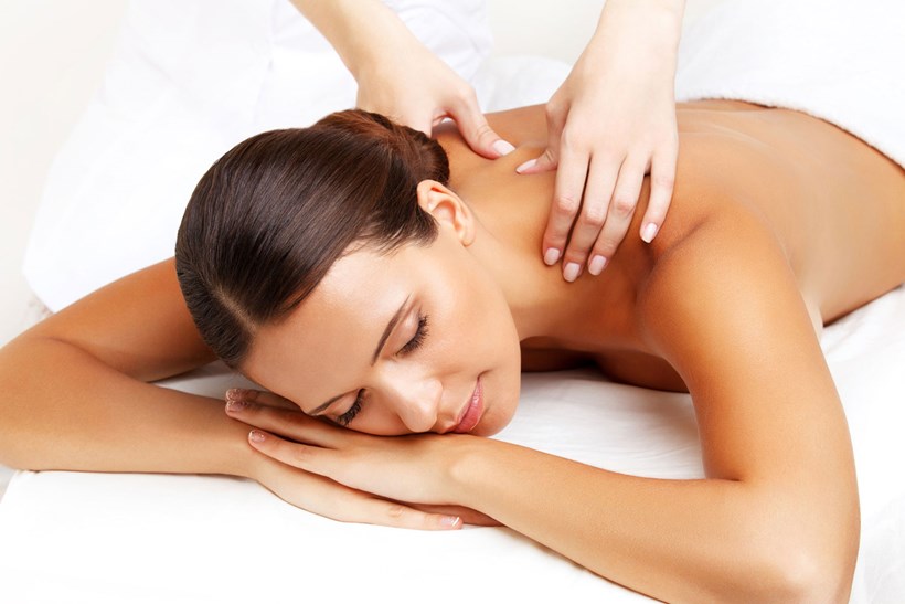 Medizinisch-therapeutische Massagen wie zum Beispiel Massagen verbessern die Gesundheit und fördern sie nachträglich.