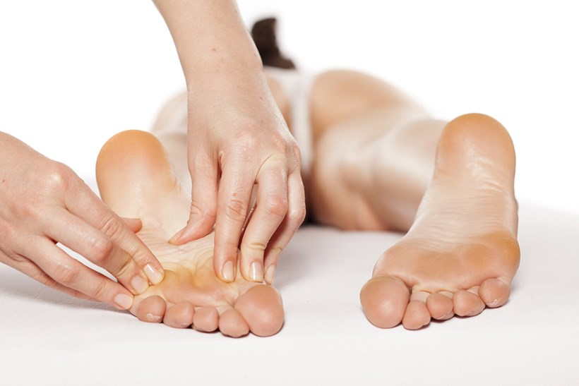 Durch Stimulation der Fußreflexzonen können alle Organe und Körperbereiche positiv beeinflusst werden.